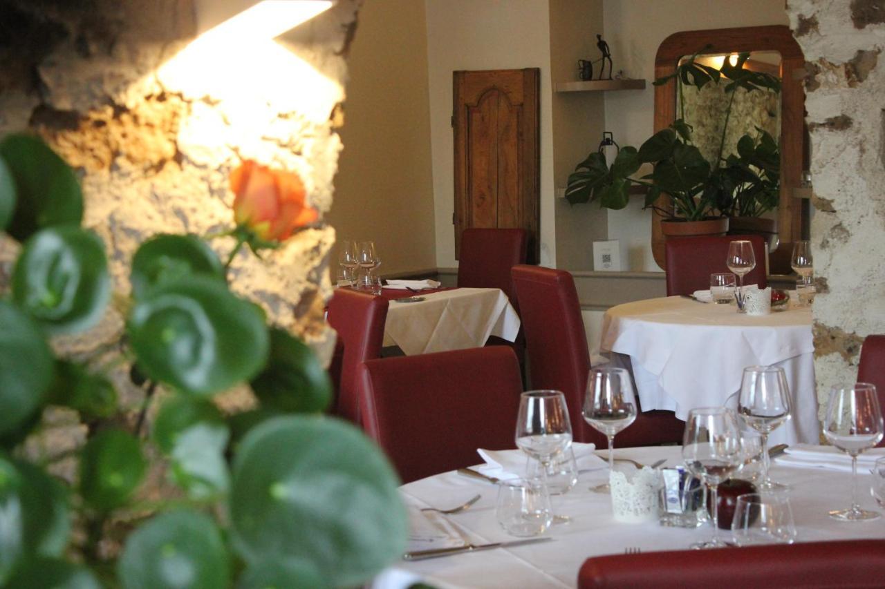 Logis Hotel & Restaurant - Le Manoir De Sauvegrain Saint-Lambert  Zewnętrze zdjęcie