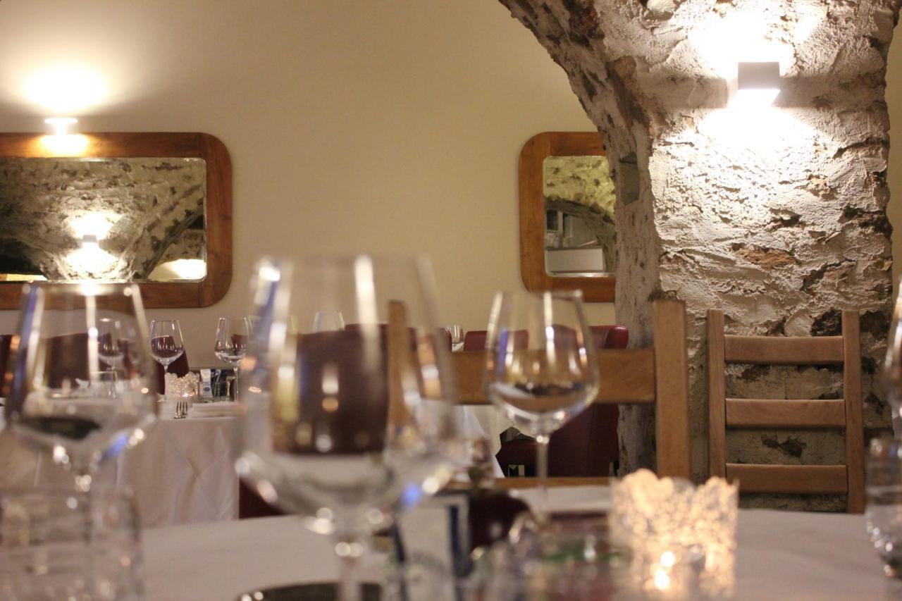 Logis Hotel & Restaurant - Le Manoir De Sauvegrain Saint-Lambert  Zewnętrze zdjęcie