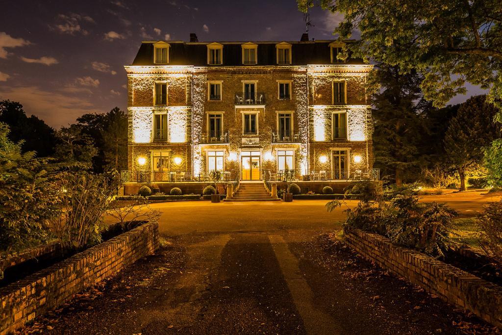 Logis Hotel & Restaurant - Le Manoir De Sauvegrain Saint-Lambert  Zewnętrze zdjęcie