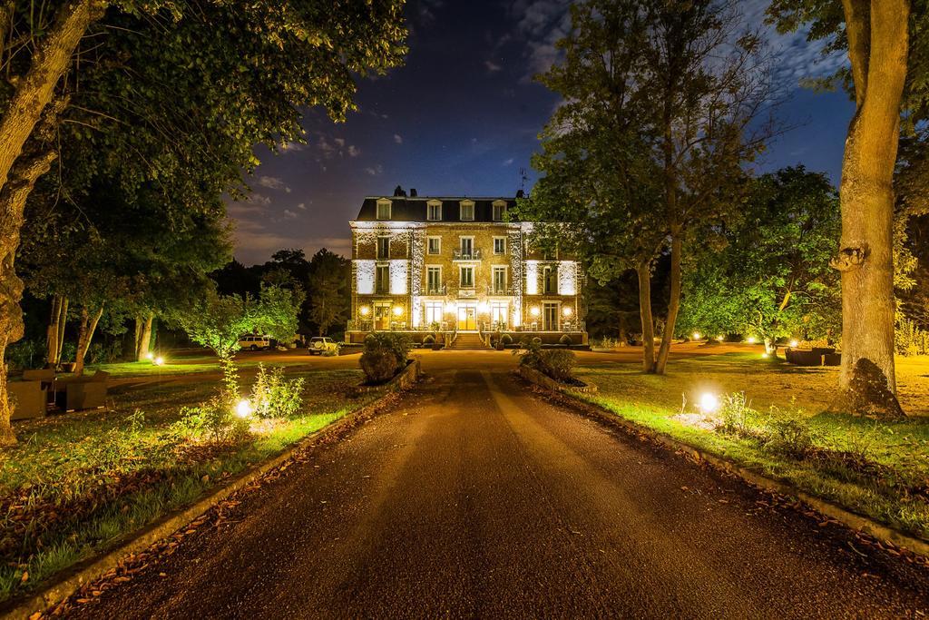 Logis Hotel & Restaurant - Le Manoir De Sauvegrain Saint-Lambert  Zewnętrze zdjęcie