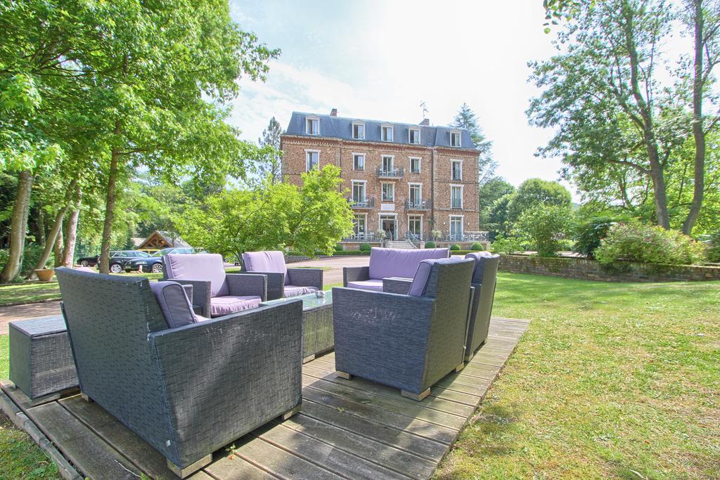 Logis Hotel & Restaurant - Le Manoir De Sauvegrain Saint-Lambert  Zewnętrze zdjęcie
