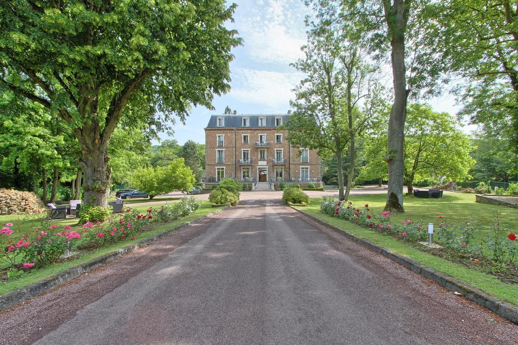 Logis Hotel & Restaurant - Le Manoir De Sauvegrain Saint-Lambert  Zewnętrze zdjęcie
