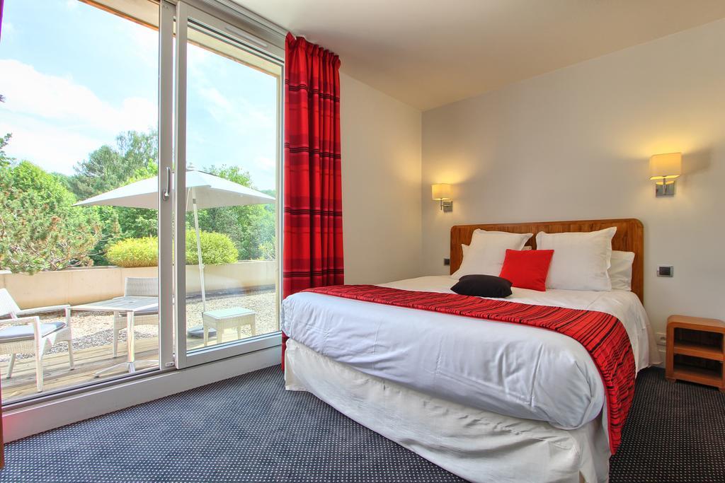 Logis Hotel & Restaurant - Le Manoir De Sauvegrain Saint-Lambert  Zewnętrze zdjęcie