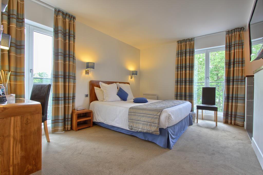 Logis Hotel & Restaurant - Le Manoir De Sauvegrain Saint-Lambert  Zewnętrze zdjęcie