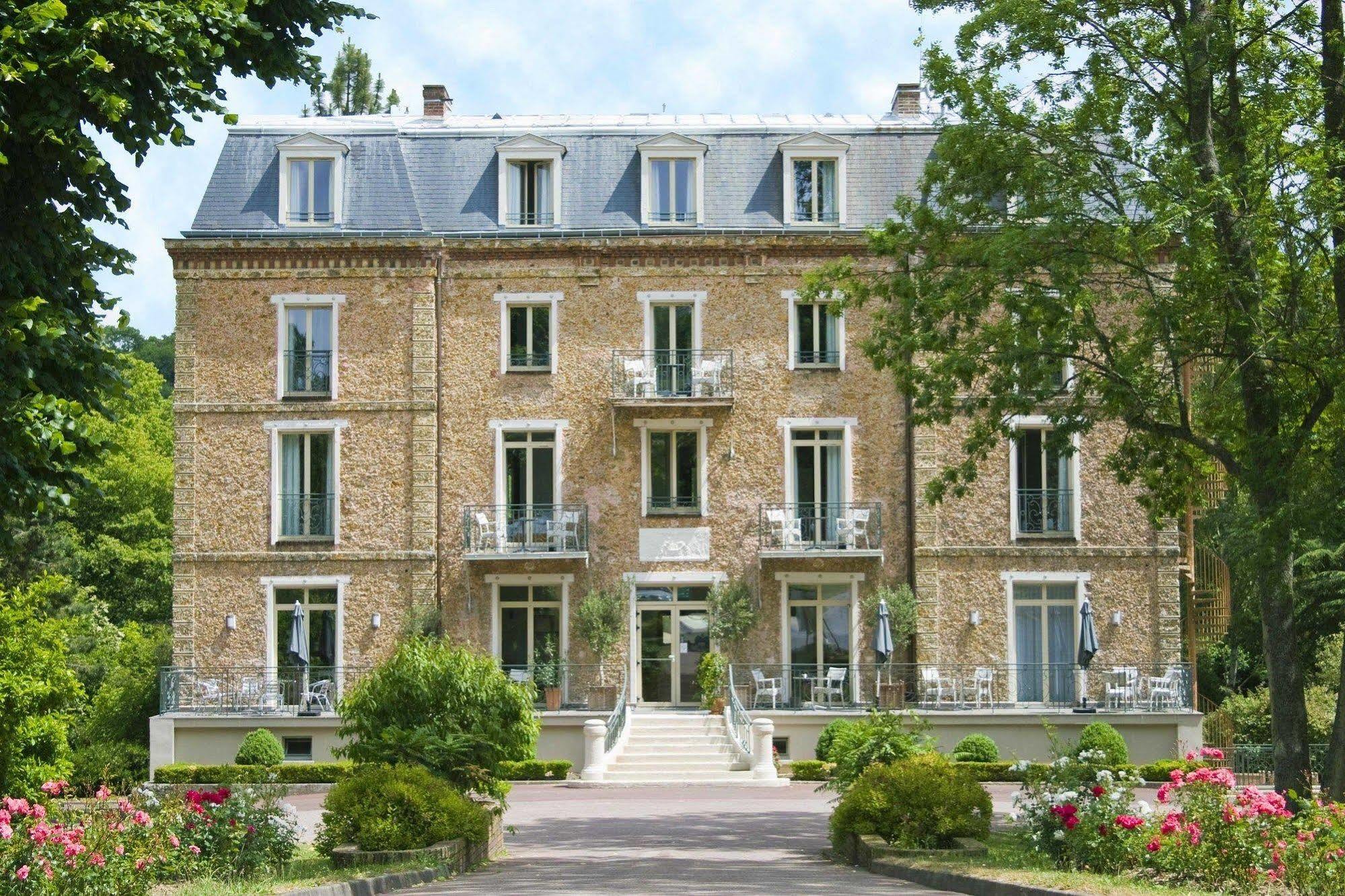 Logis Hotel & Restaurant - Le Manoir De Sauvegrain Saint-Lambert  Zewnętrze zdjęcie