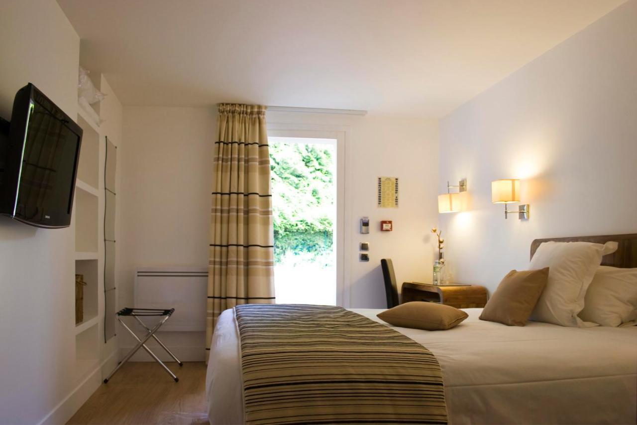 Logis Hotel & Restaurant - Le Manoir De Sauvegrain Saint-Lambert  Zewnętrze zdjęcie